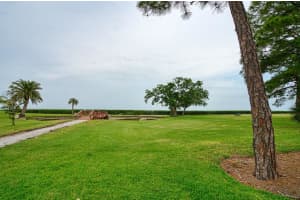 238 Mariner Dr, Tarpon Springs, FL 34689, Sold 02/18/22