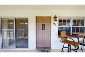 650 Pinellas Point Dr S, St. Petersburg, FL 33705, Sold 01/28/22
