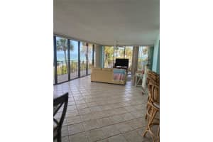 7650 Bayshore Dr, Treasure Island, FL 33706, Sold 08/06/21
