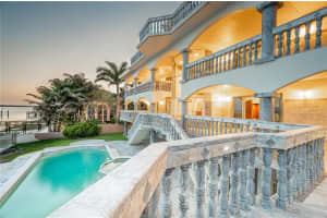 5294 62nd Ave S, St. Petersburg, FL 33715, Sold 10/08/21