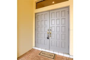 5890 Leeland St S, St. Petersburg, FL 33715, Sold 12/07/21
