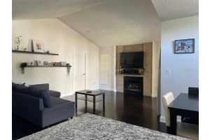 8621 Fancy Finch Dr, Tampa, FL 33614, Sold 11/12/21