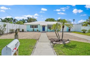 987 Boca Ciega Isle Dr, St Pete Beach, FL 33706, Sold 12/13/21