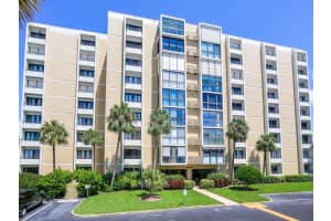 855 Bayway Blvd, Clearwater Beach, FL 33767, Sold 09/14/21