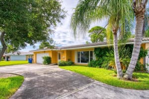2012 Tanglewood Way NE, St. Petersburg, FL 33702, Sold 11/12/21