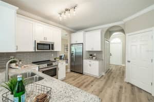 2502 Bellwood Dr, Brandon, FL 33511, Sold 10/14/21