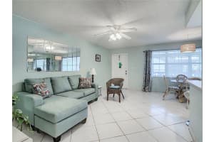 650 Pinellas Point Dr S, St. Petersburg, FL 33705, Sold 10/04/21