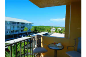 9 Haig Pl, Dunedin, FL 34698, Sold 04/22/22