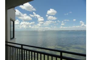5825 La Puerta Del Sol Blvd S, St. Petersburg, FL 33715, Sold 10/14/21