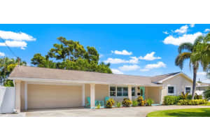 20 79th St S, St. Petersburg, FL 33707, Sold 10/15/21