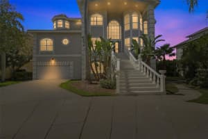 2041 Harbour Watch Cir, Tarpon Springs, FL 34689, Sold 12/20/21