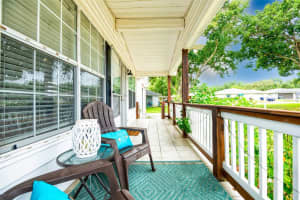 44 Westridge Dr, Davenport, FL 33837, Sold 10/04/21