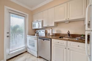 19417 Gulf Blvd, Indian Shores, FL 33785, Sold 10/18/21
