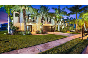 212 Sydney Ln, Redington Shores, FL 33708, Sold 03/25/22