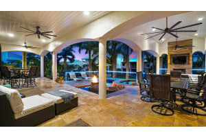 212 Sydney Ln, Redington Shores, FL 33708, Sold 03/25/22