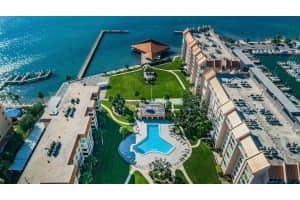 632 Edgewater Dr, Dunedin, FL 34698, Sold 11/15/21