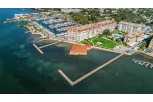 632 Edgewater Dr, Dunedin, FL 34698, Sold 11/15/21
