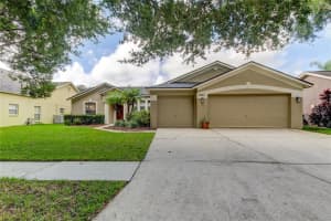 2721 Villa Dr, Valrico, FL 33596, Sold 11/02/21