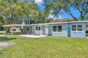 3034 Rainbow Blvd, Clearwater, FL 33760, Sold 12/08/21