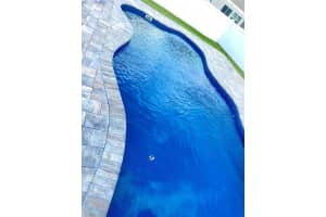 8093 Artisan Cir, Seminole, FL 33777, Sold 11/02/21