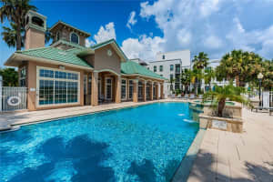 3308 Bay Club Cir, Tampa, FL 33607, Sold 10/28/21