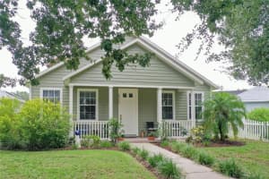 6440 Ashville Dr, Zephyrhills, FL 33542, Sold 10/19/21