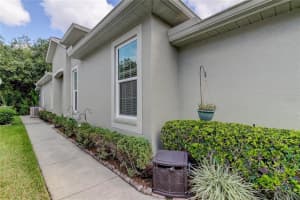 10117 Mowry Ln, Tampa, FL 33625, Sold 10/28/21