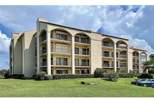 241 Mariner Dr, Tarpon Springs, FL 34689, Sold 10/07/21