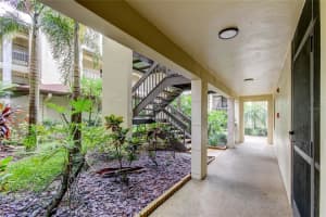 3423 Mermoor Dr, Palm Harbor, FL 34685, Sold 10/05/21