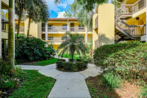 3423 Mermoor Dr, Palm Harbor, FL 34685, Sold 10/20/21