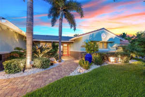 1260 81st St S, St. Petersburg, FL 33707, Sold 10/20/21