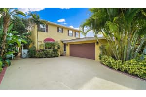 4324 Belle Vista Dr, St Pete Beach, FL 33706, Sold 03/08/22