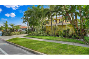 4324 Belle Vista Dr, St Pete Beach, FL 33706, Sold 03/08/22