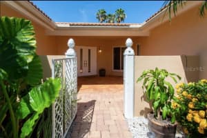 12050 4th St E, Treasure Island, FL 33706, Sold 10/25/21