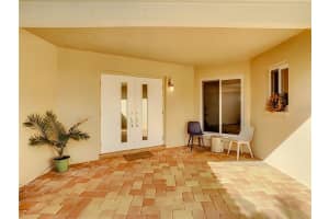 12050 4th St E, Treasure Island, FL 33706, Sold 10/25/21