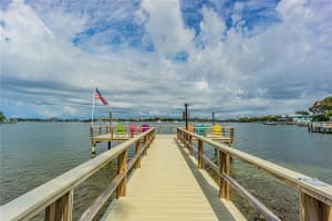 1898 Shore Dr S, South Pasadena, FL 33707, Sold 01/31/22