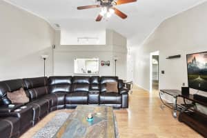 7719 Habersham Dr, Lakeland, FL 33810, Sold 10/08/21