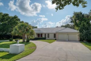10775 Danielle Dr, Largo, FL 33774, Sold 01/31/22