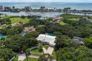 10775 Danielle Dr, Largo, FL 33774, Sold 01/31/22