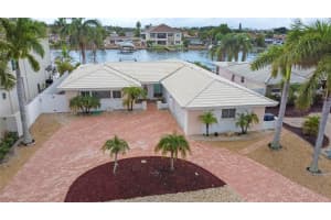 805 Capri Blvd, Treasure Island, FL 33706, Sold 10/25/21