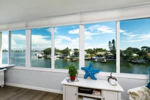 1893 Shore Dr S, South Pasadena, FL 33707, Sold 11/30/21