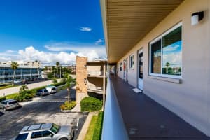 1893 Shore Dr S, South Pasadena, FL 33707, Sold 11/30/21
