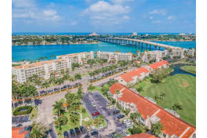5900 Bahia Del Mar Cir, St. Petersburg, FL 33715, Sold 01/10/22