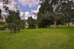 11245 Kapok Grand Cir, St. Petersburg, FL 33708, Sold 10/06/21