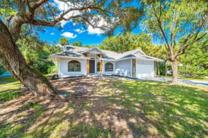 860 Faulkwood Ct, Sarasota, FL 34232, Sold 11/12/21