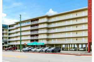 9980 Gulf Blvd, Treasure Island, FL 33706, Sold 11/17/21