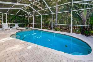 4015 Silk Oak Ln, Palm Harbor, FL 34685, Sold 11/04/21