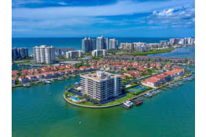 240 Sand Key Estates Dr, Clearwater, FL 33767, Sold 12/23/21
