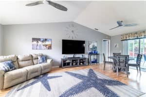 9019 Par Ct, Hudson, FL 34667, Sold 11/24/21