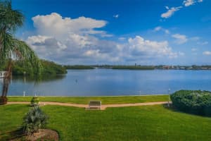 1847 Shore Dr S, South Pasadena, FL 33707, Sold 11/18/21